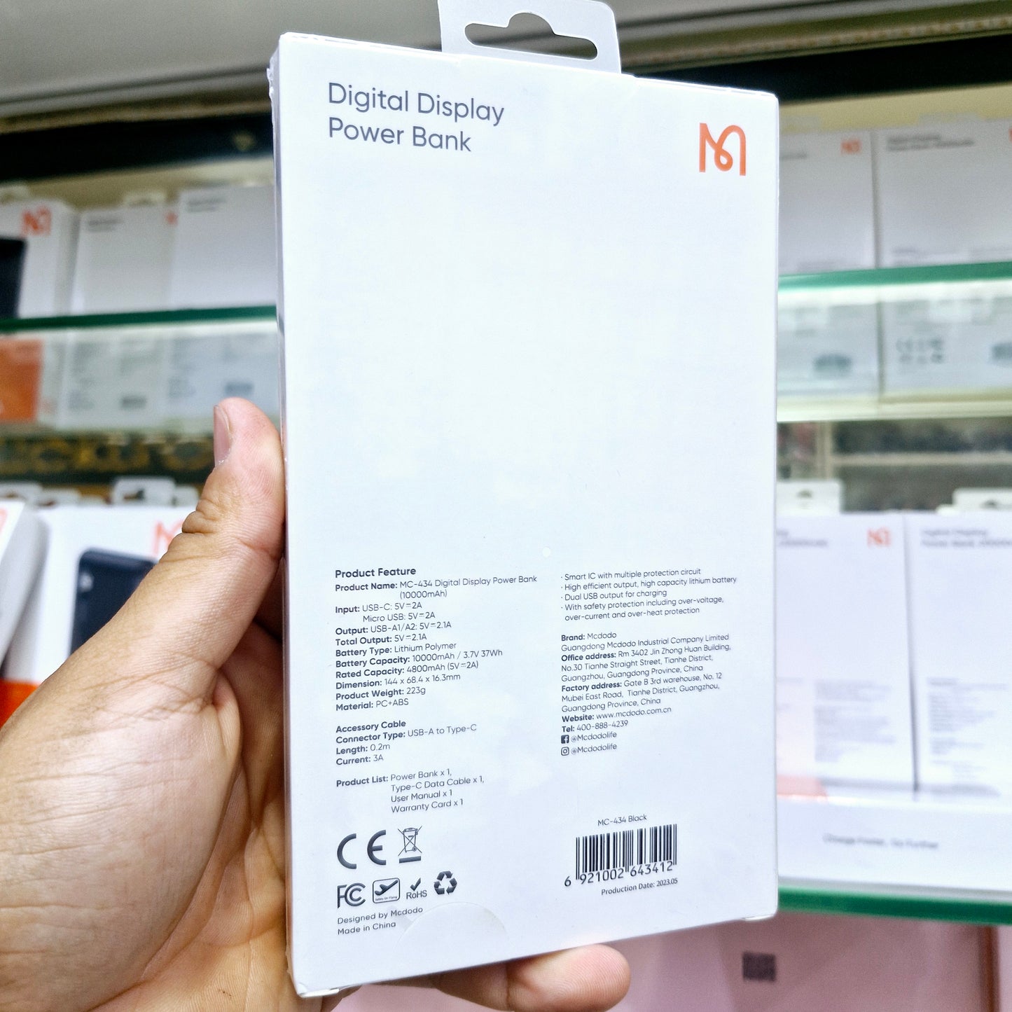 Mcdodo 10000mAh Dijital Ekranlı Powerbank - Hızlı Şarj Teknolojisi MC-434