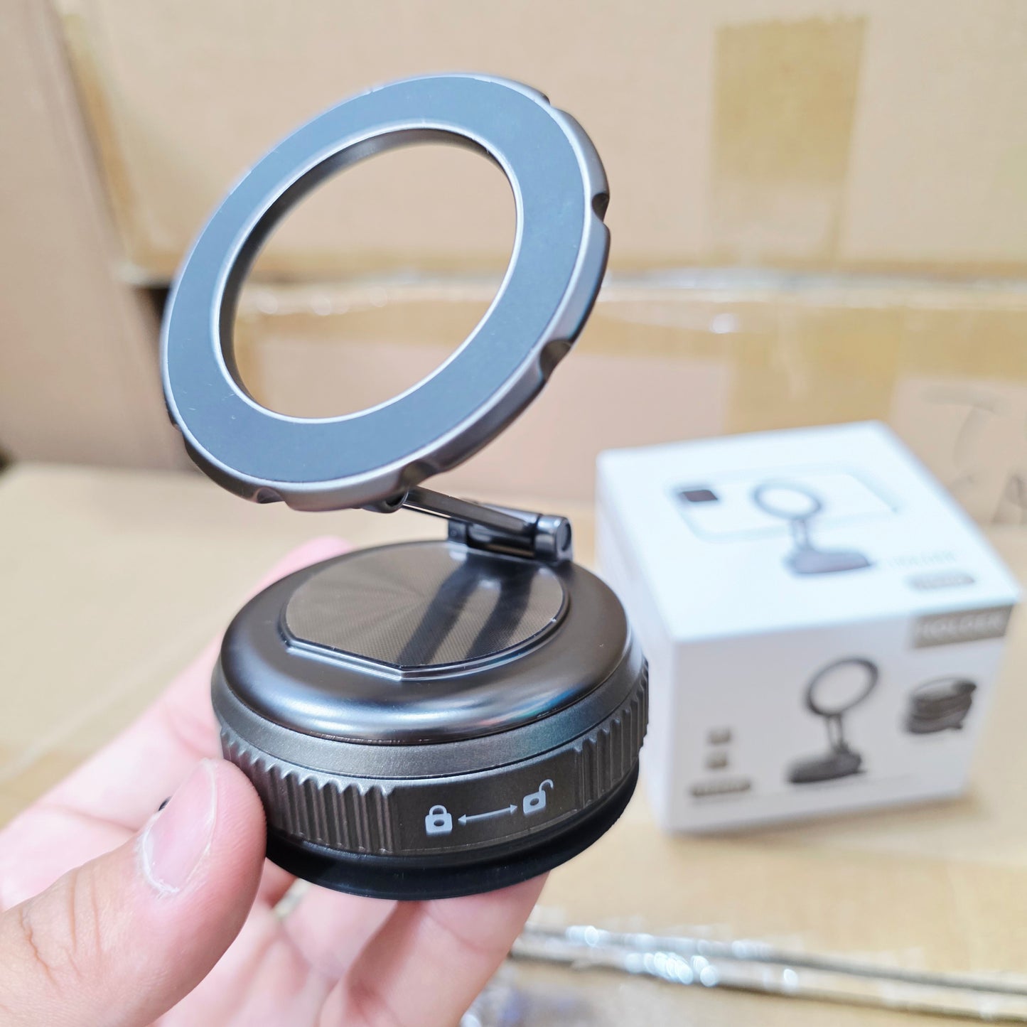 H520 magnetic suction phone holder with magsafe 360 degree rotating adjustable angle in-car phone holder - R2K