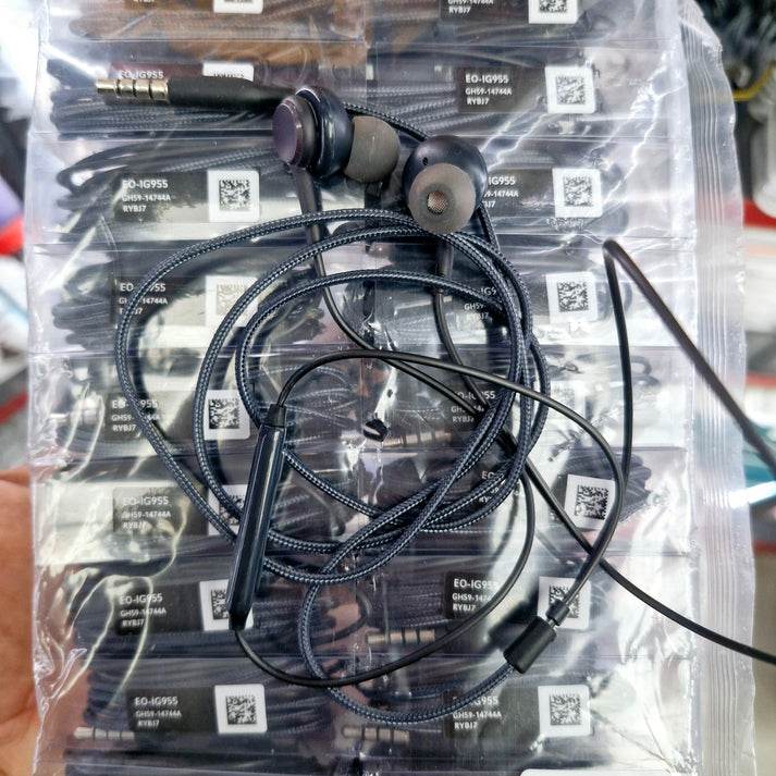 Akg s10 3.5mm jak girişli mikrofonlu kulak içi kablolu kulaklık - K1M - KolayMagza