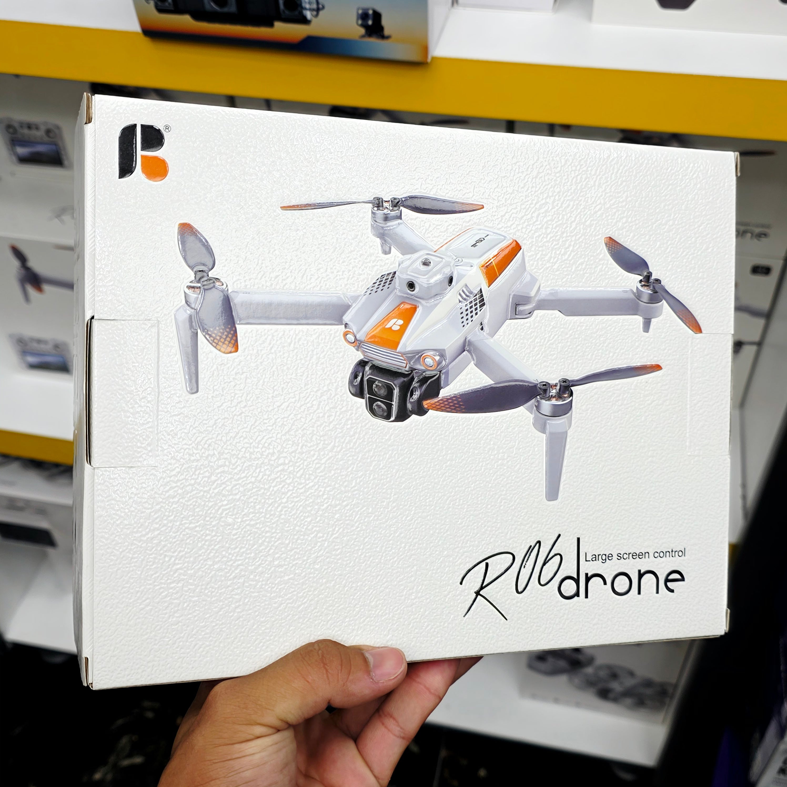 R06 Akıllı Çarpışma Engelleme Özellikli Katlanabilir Drone - Geniş Ekran Kumandalı, HD Çift Kameralı WiFi FPV