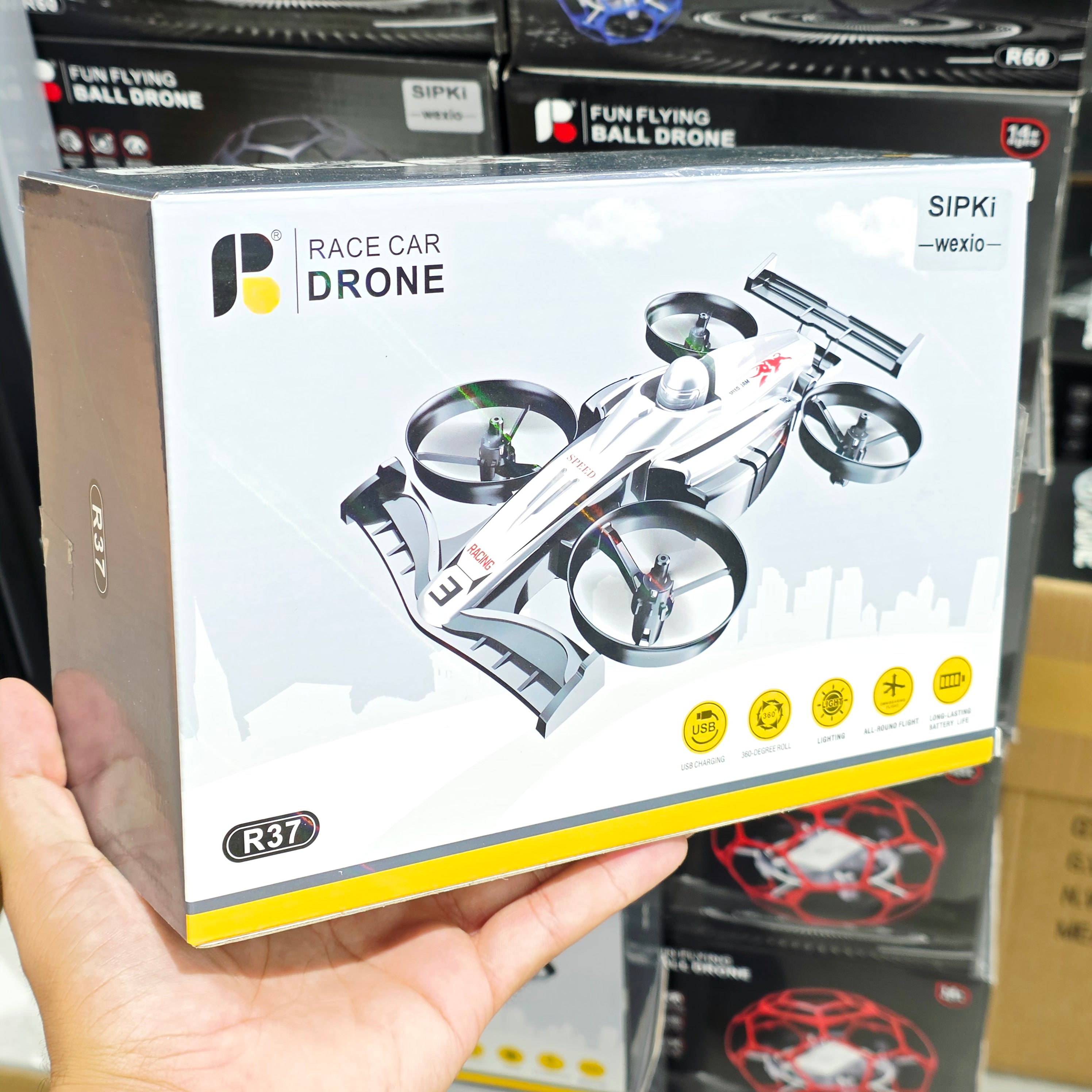 R37 2'si 1 Arada Uzaktan Kumandalı Uçan Yarış Arabası ve Drone - Kara ve Hava Modlu Akrobatik Quadcopter SANTRAL HAN