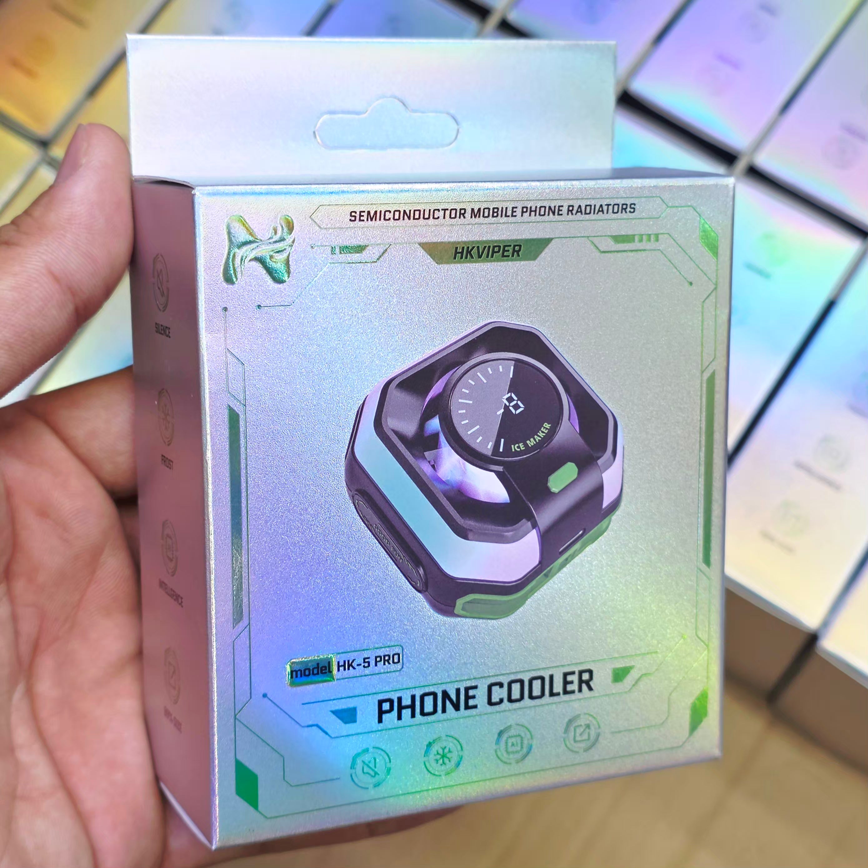 HK-5 Pro Dijital Ekranlı Manyetik Telefon Soğutucu Fan - Yarı İletken RGB Gaming Radyatör MİLANO