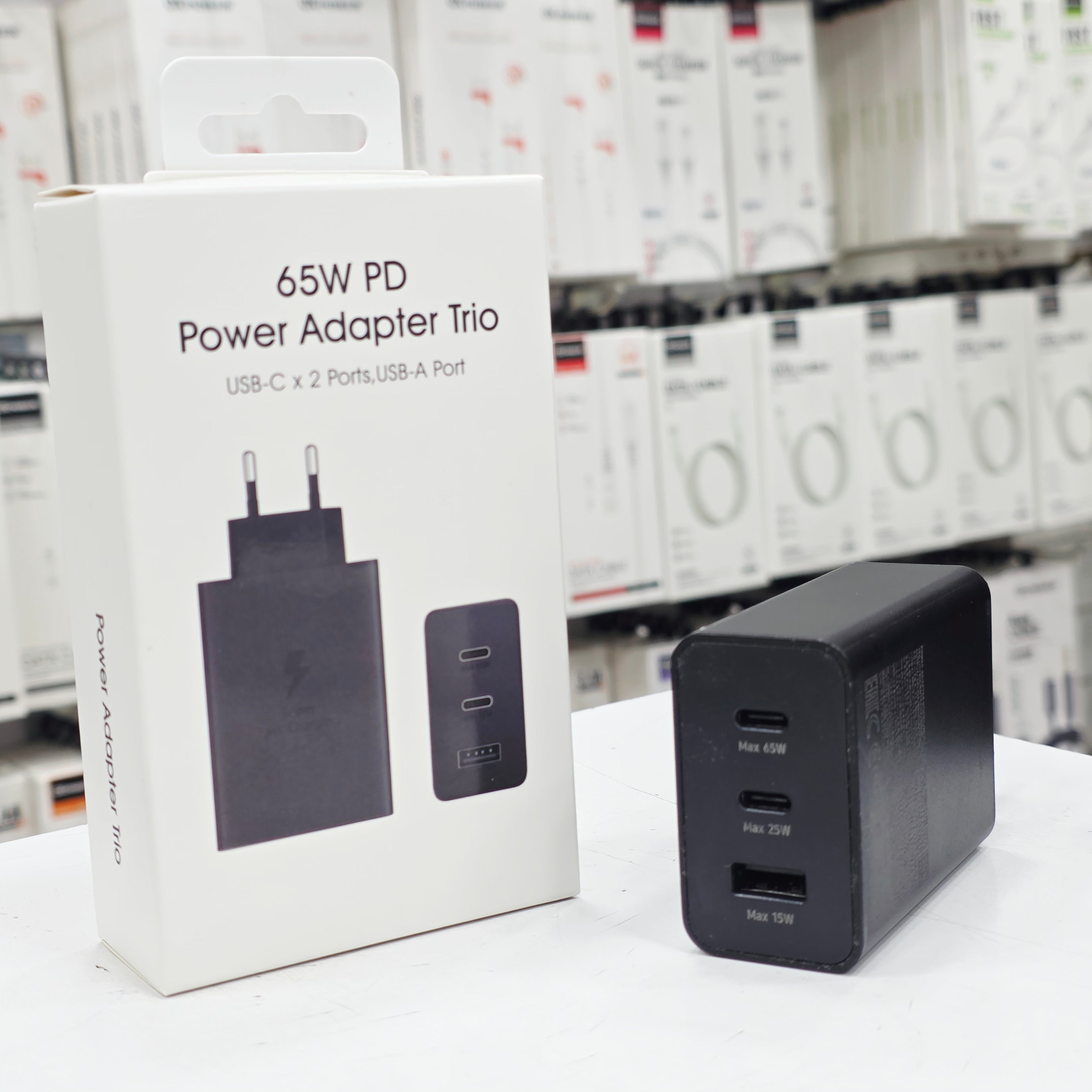 65W PD Üçlü Hızlı Şarj Adaptörü - Super Fast Charging Destekli, 2x Type-C 1x USB-A 3 Portlu Şarj Başlığı (Siyah) ÖZEL