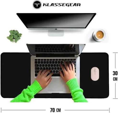 Standard mouse pad with non-slip base