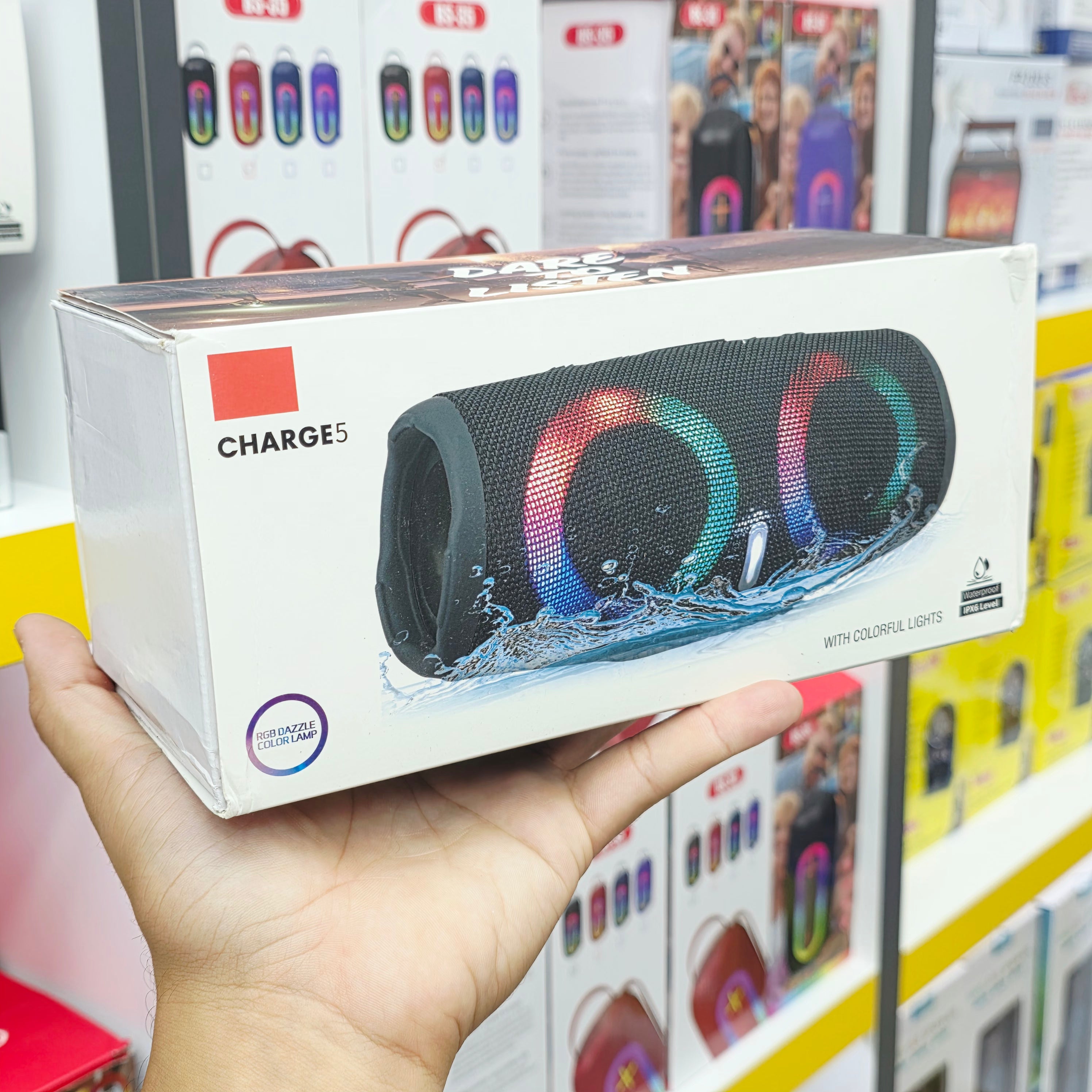 Charge 5 Tasarımlı RGB Işıklı Taşınabilir Bluetooth Hoparlör - Suya Dayanıklı Kablosuz Speaker Tucci