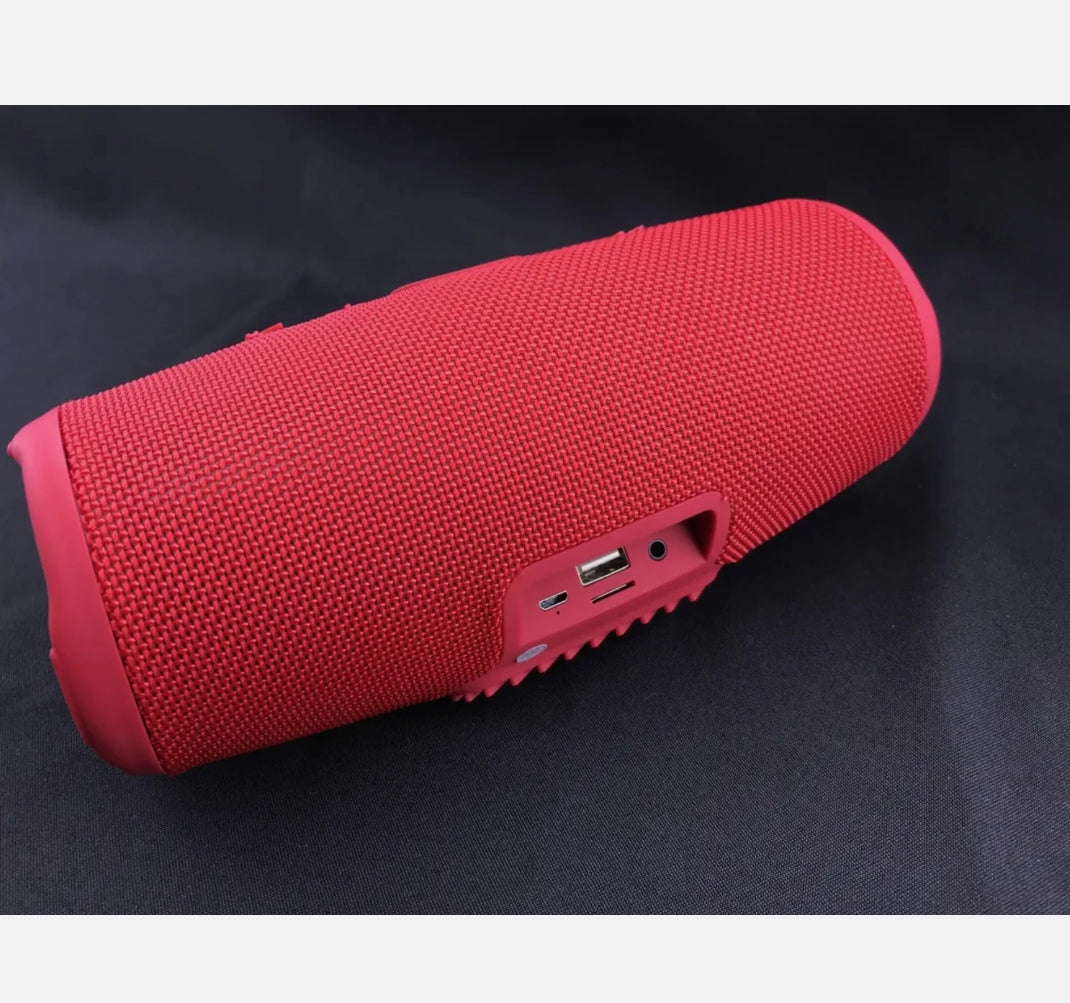 Charge 5 Tasarımlı RGB Işıklı Taşınabilir Bluetooth Hoparlör - Suya Dayanıklı Kablosuz Speaker Tucci