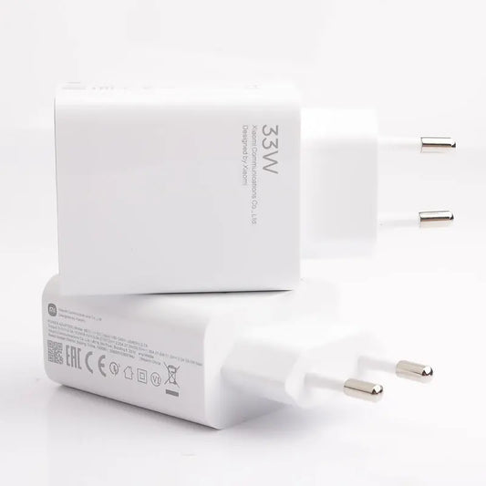 رأس يدعم الشحن السريع بمدخل USB بقوة 33 وات
